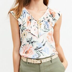 LOFT Garden Crinkle Ruffle Double V Top NWT Size M